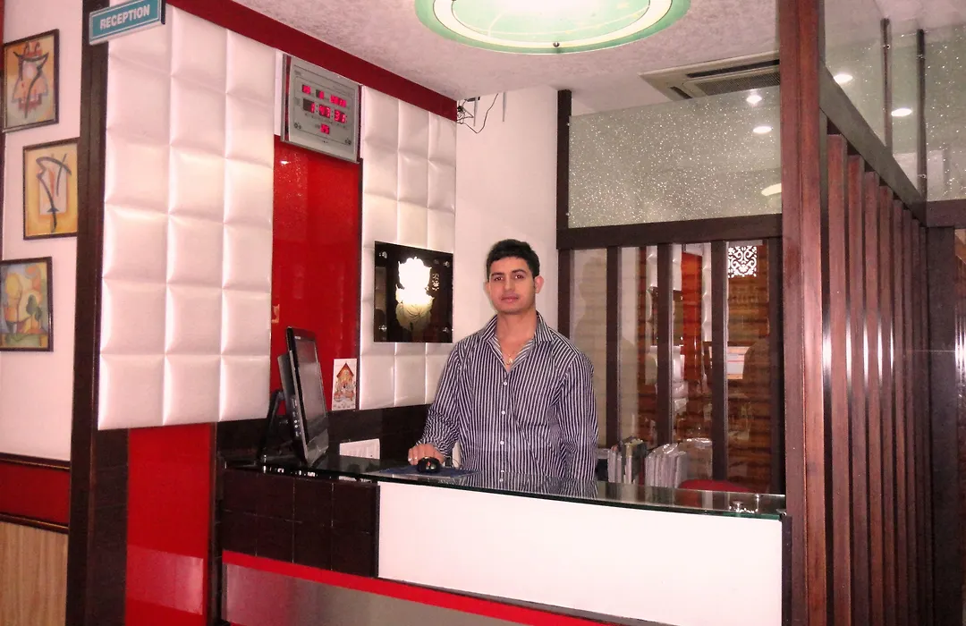 Hotel Orbit 34-1